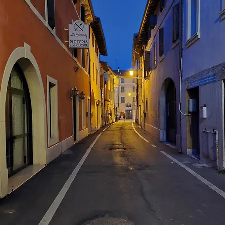 Casa Magenta 4 Daire Valeggio sul Mincio